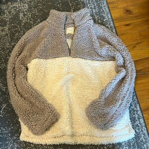 Boutique fuzzy half zip Never Worn